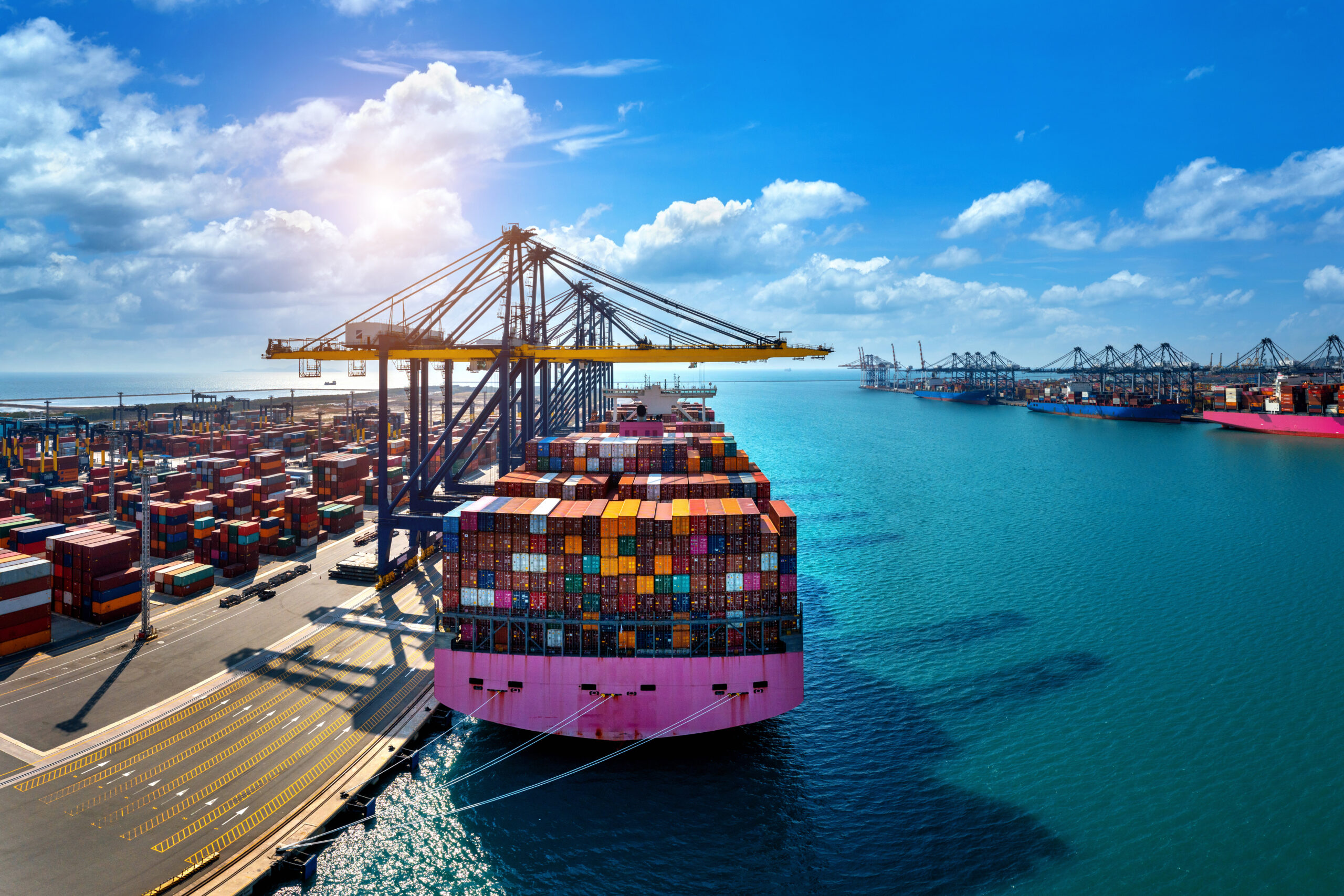 China Overtakes Germany: 15.9% Share of Polish Imports